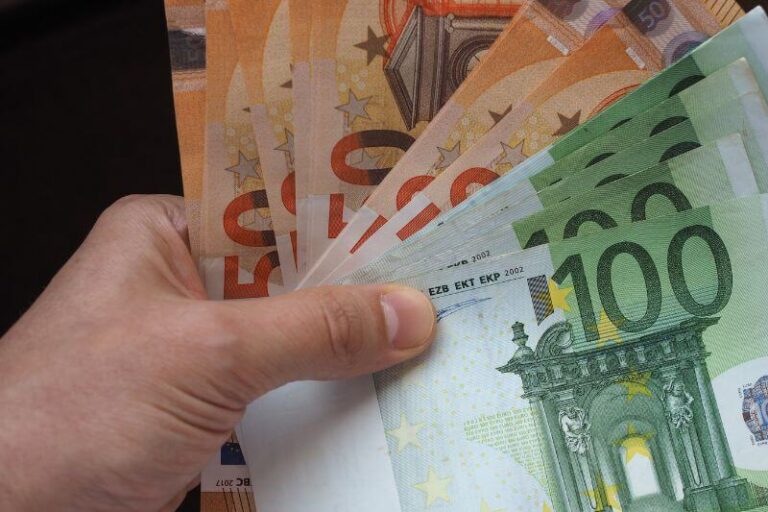 Negar empresa pago bonus